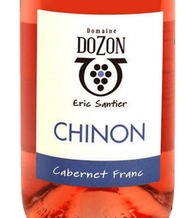 Vin Chinon rosé du Saut au Loup